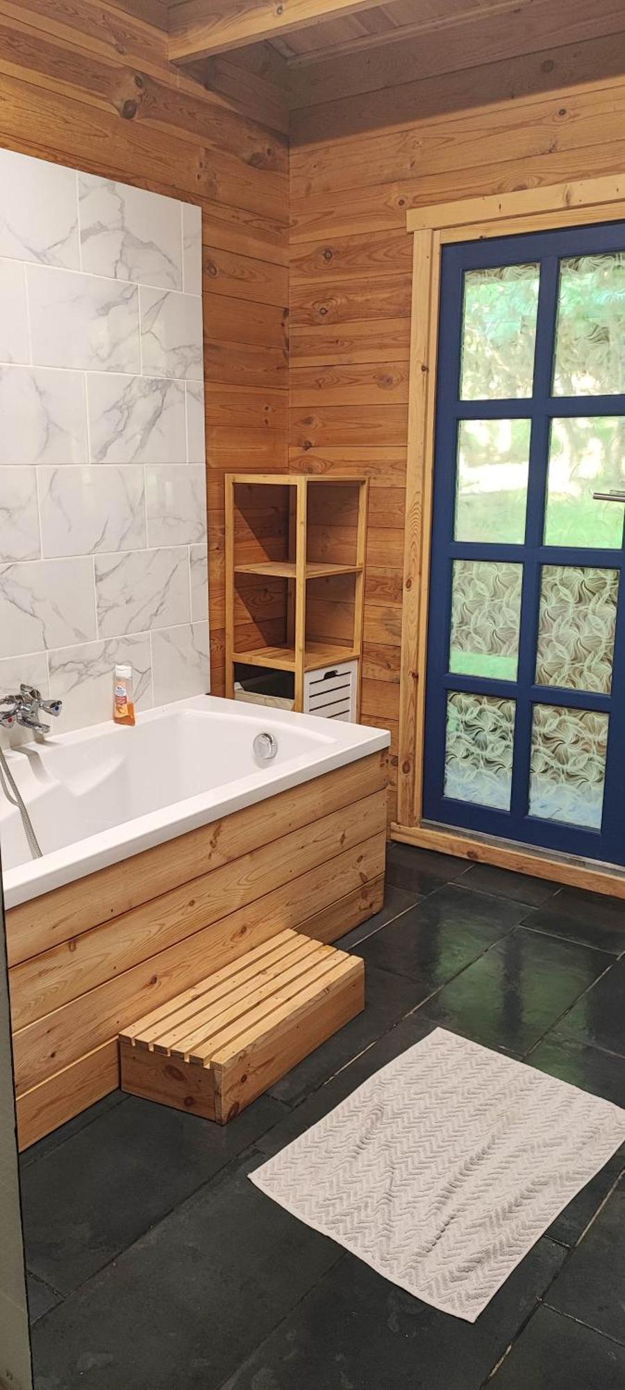 Chalet Adorable Petit Pres De La Foret Et Des Commerces Montivilliers